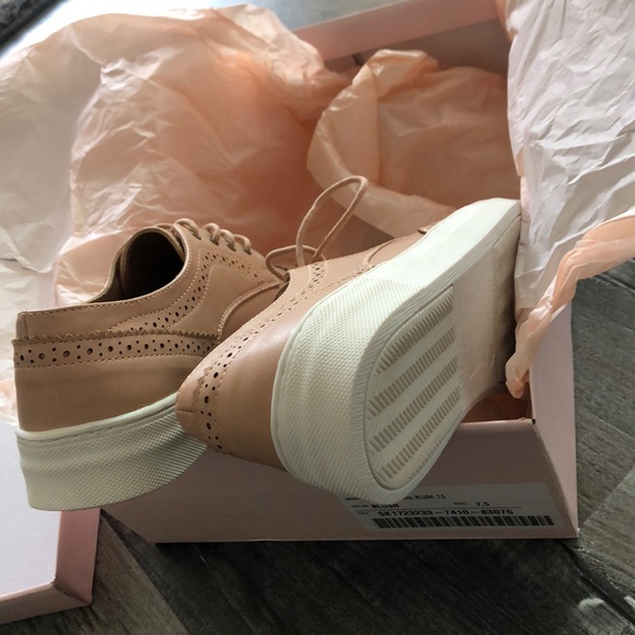 New Blush Oxford Sneakers - Picture 6 of 6